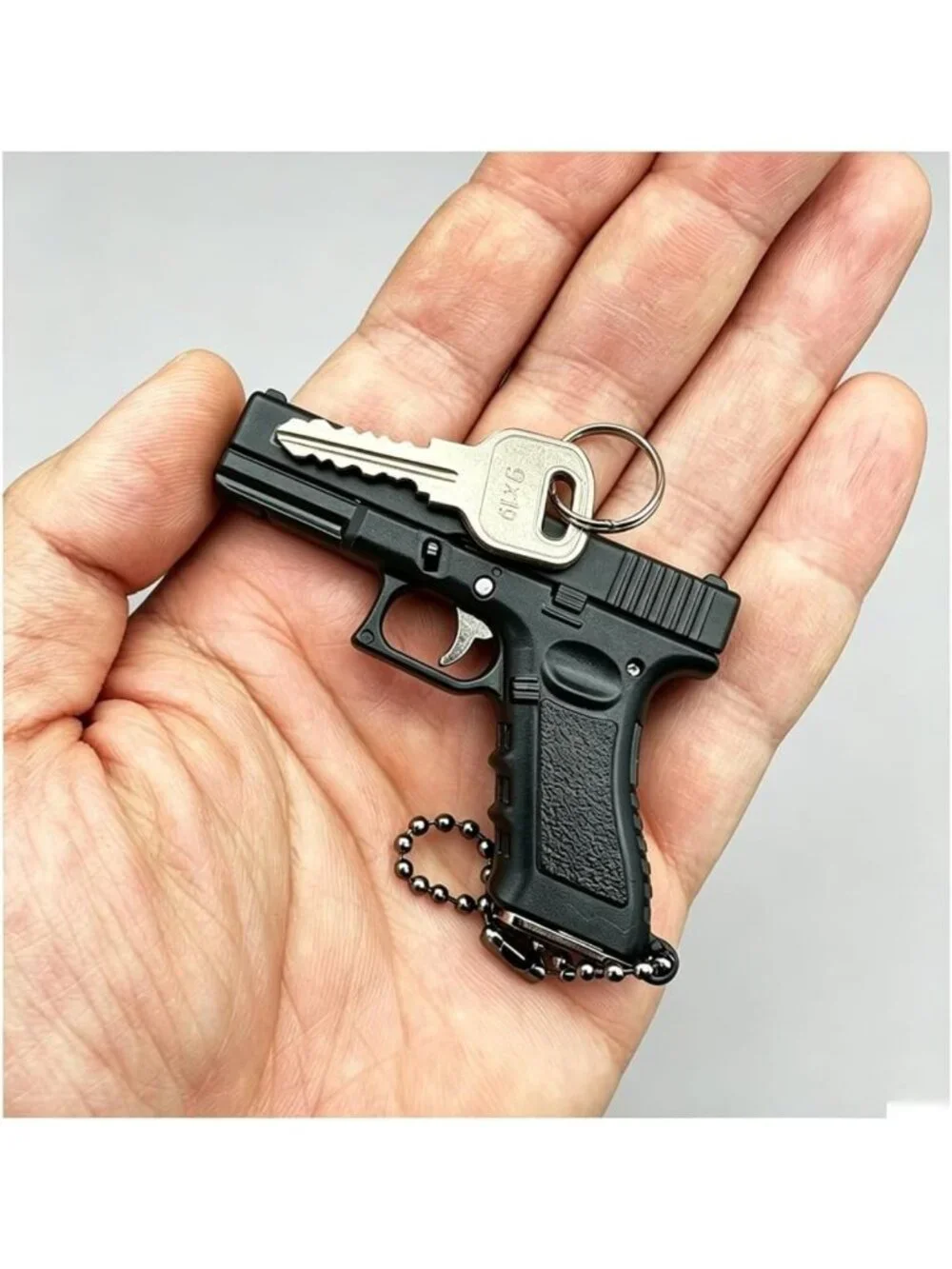 Cool Mini Gun Shape Keychain for Men | Unique Gift, Stylish Accessory, 1:3 Scale